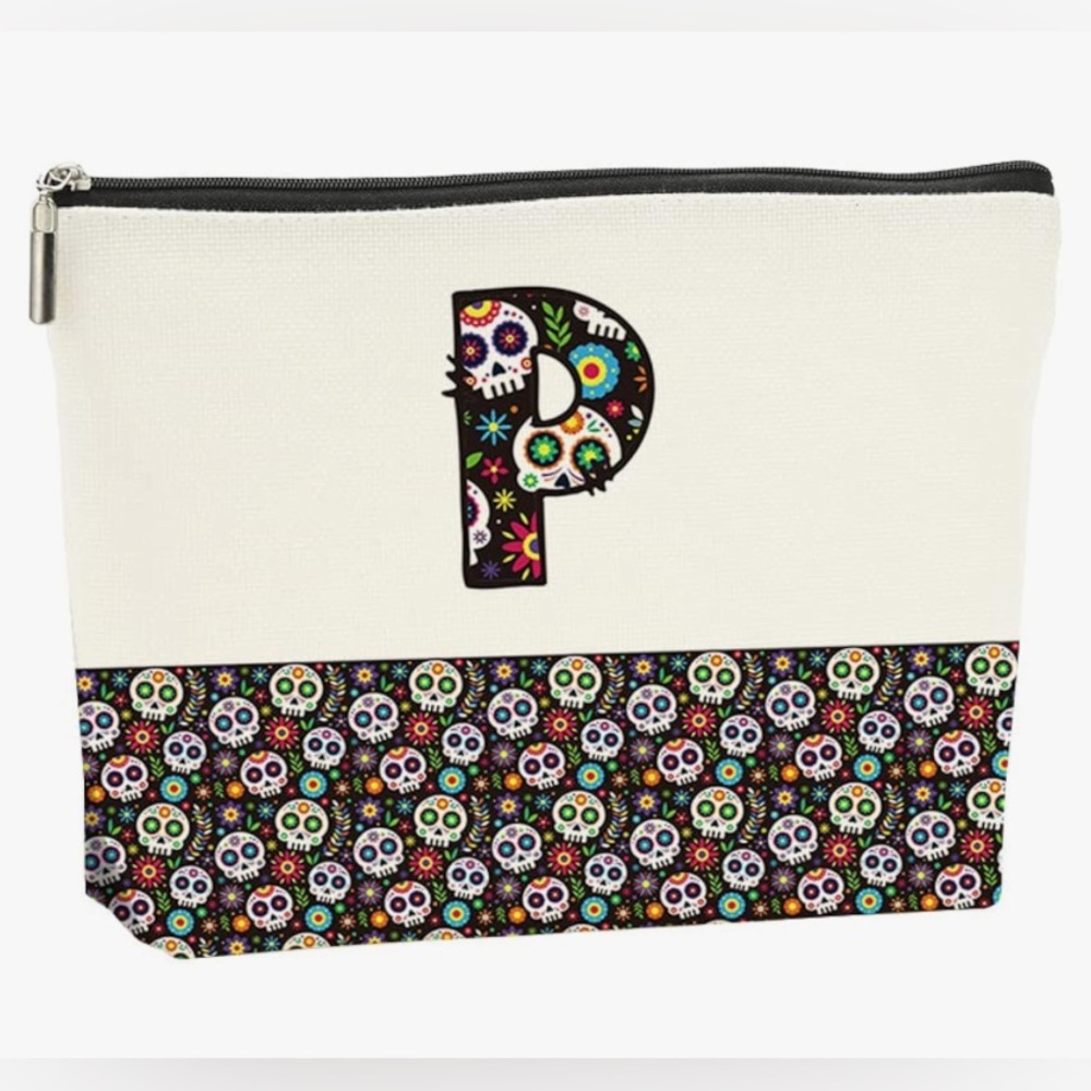 🚨NWT!! LETTER P COSMETIC BAG💄💋